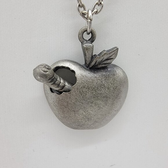 NEW Vintage Pewter Apple Worm Pendant Necklace Genuine Pewter Teacher Gift NWT - Picture 2 of 6